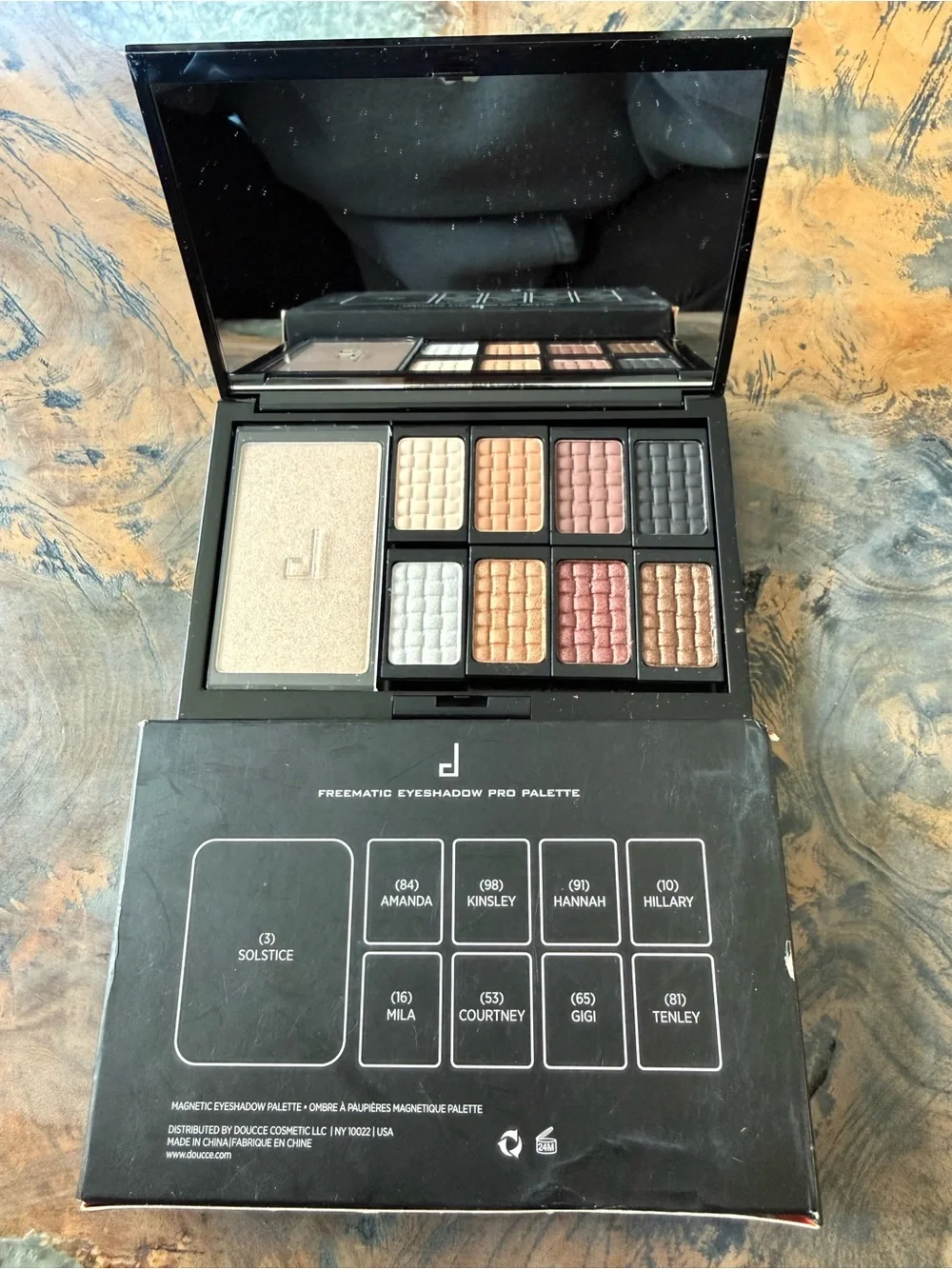 Doucce Eyeshadow Palette—Taupe, Champagne & Bronze Shades. New, unopened.